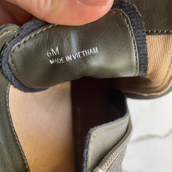 NWOB Paolo Snake print boots - Picture 6 of 6